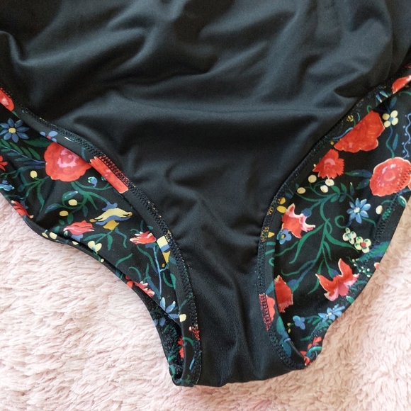 J. Crew Factory Floral Halter Strapless One Piece Swimsuit Size Meduim - Picture 8 of 9